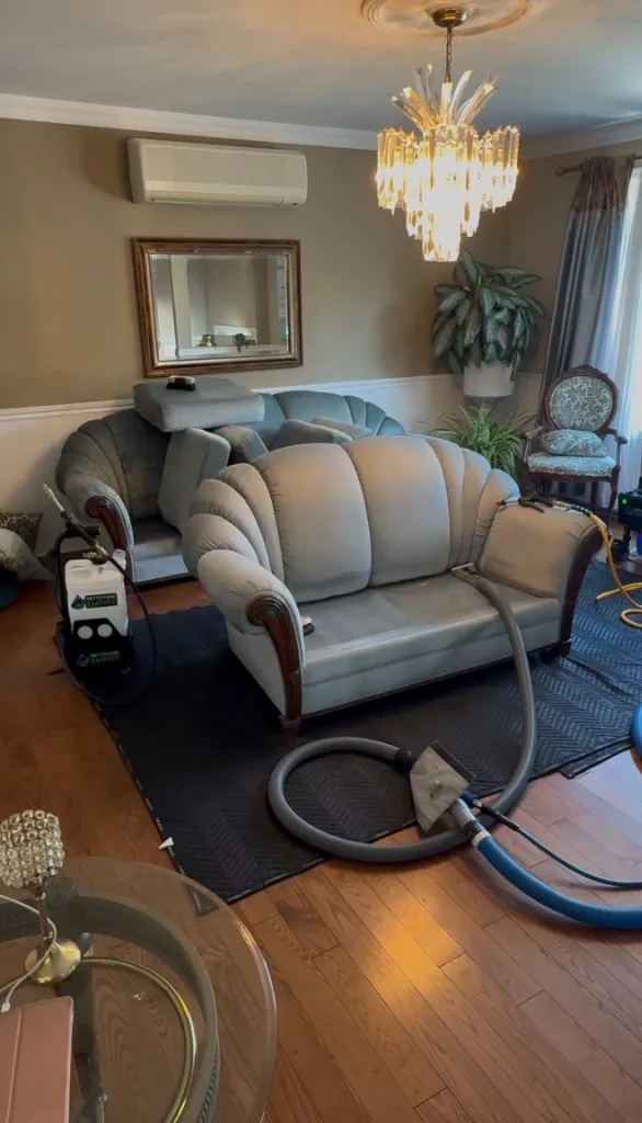 Nettoyage de meubles en tissu - Image 5