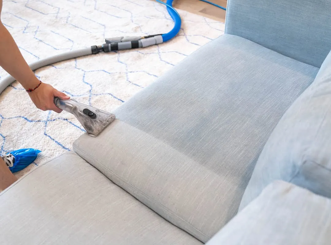 sofa-hero-1.webp