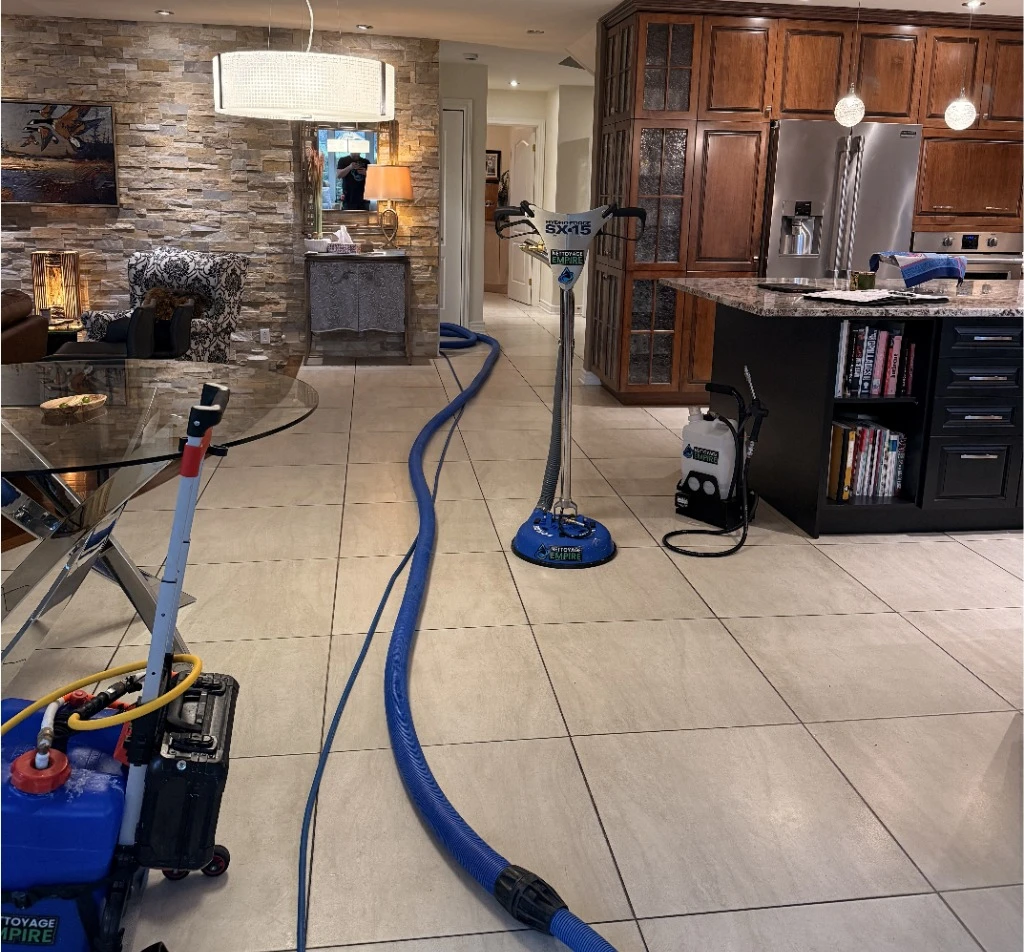 Comparaison avant-après nettoyage céramique Montréal