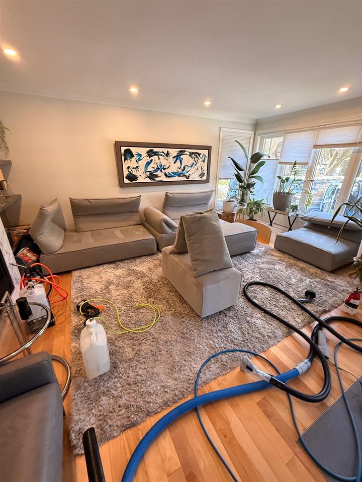 Aperçu : Nettoyage de sofas tachés à Saint-Bruno-de-Montarville